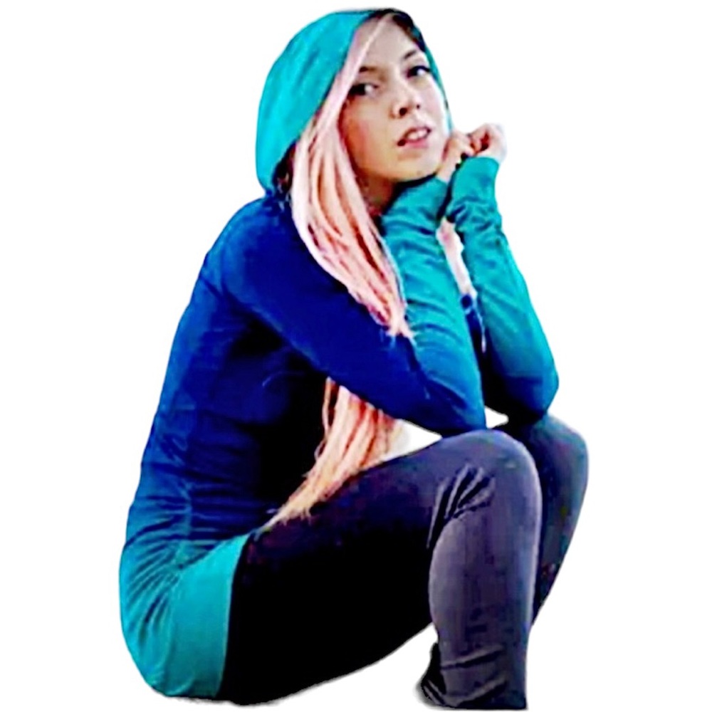 - Blue Ombré Ruched Hoodie SZ M! NEW!